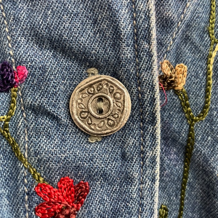CHICO’S design 総刺繍　デニムジャケット | Vintage.City 古着屋、古着コーデ情報を発信