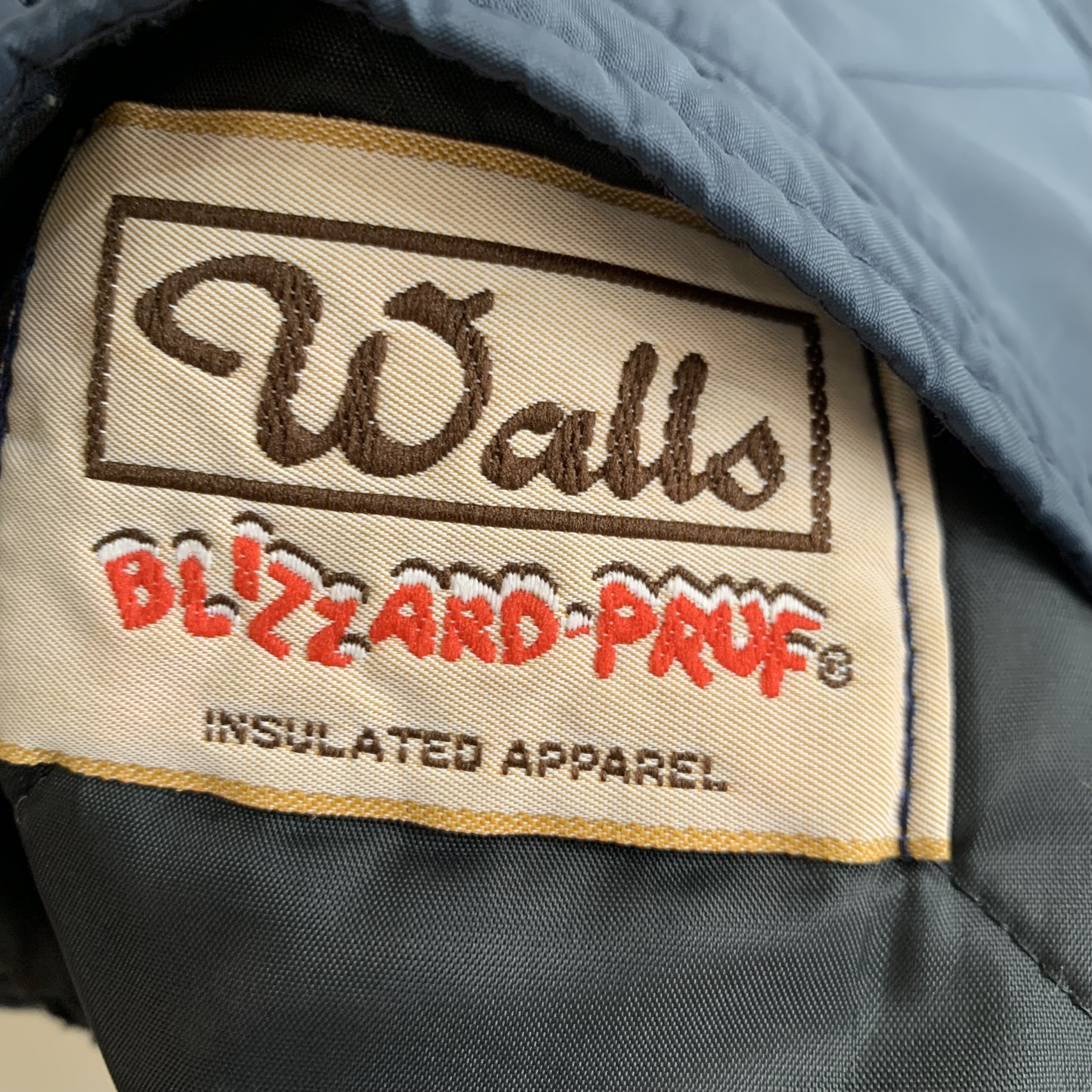 walls quilting vest