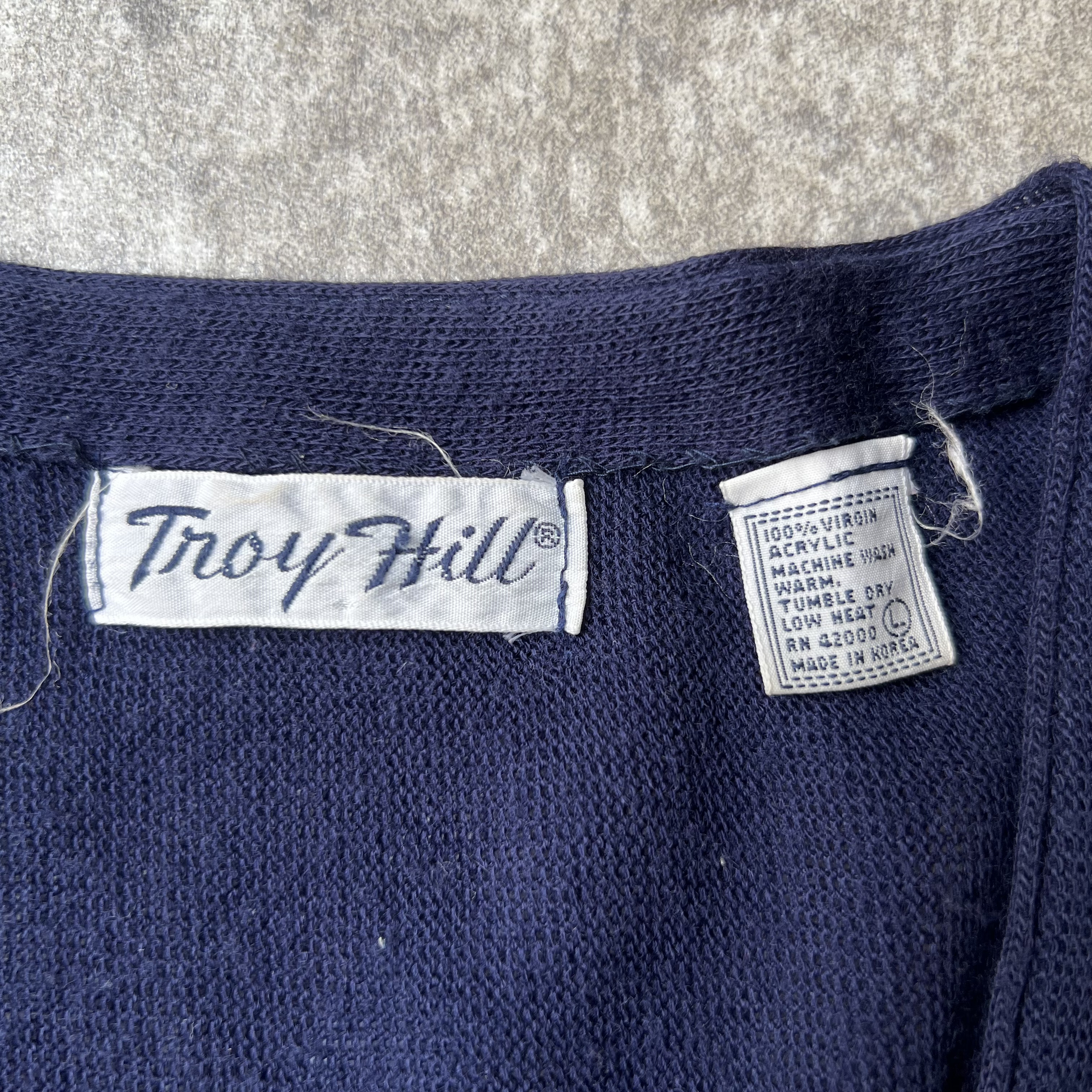 70s VINTAGE Troy Hill acrylic cardigan