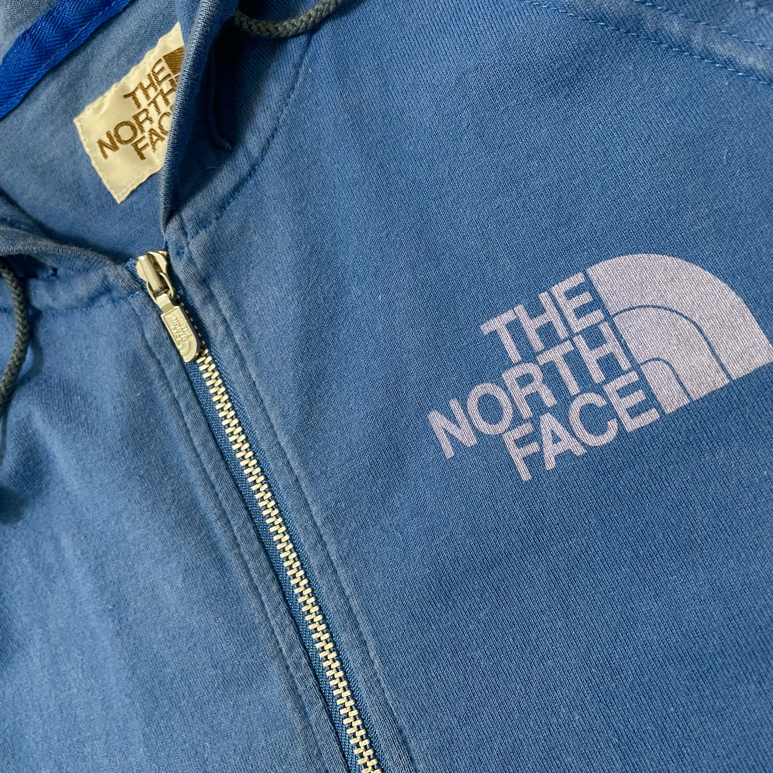 【THE NORTH FACE】茶タグ ジップアップパーカー ロゴ M US古着
