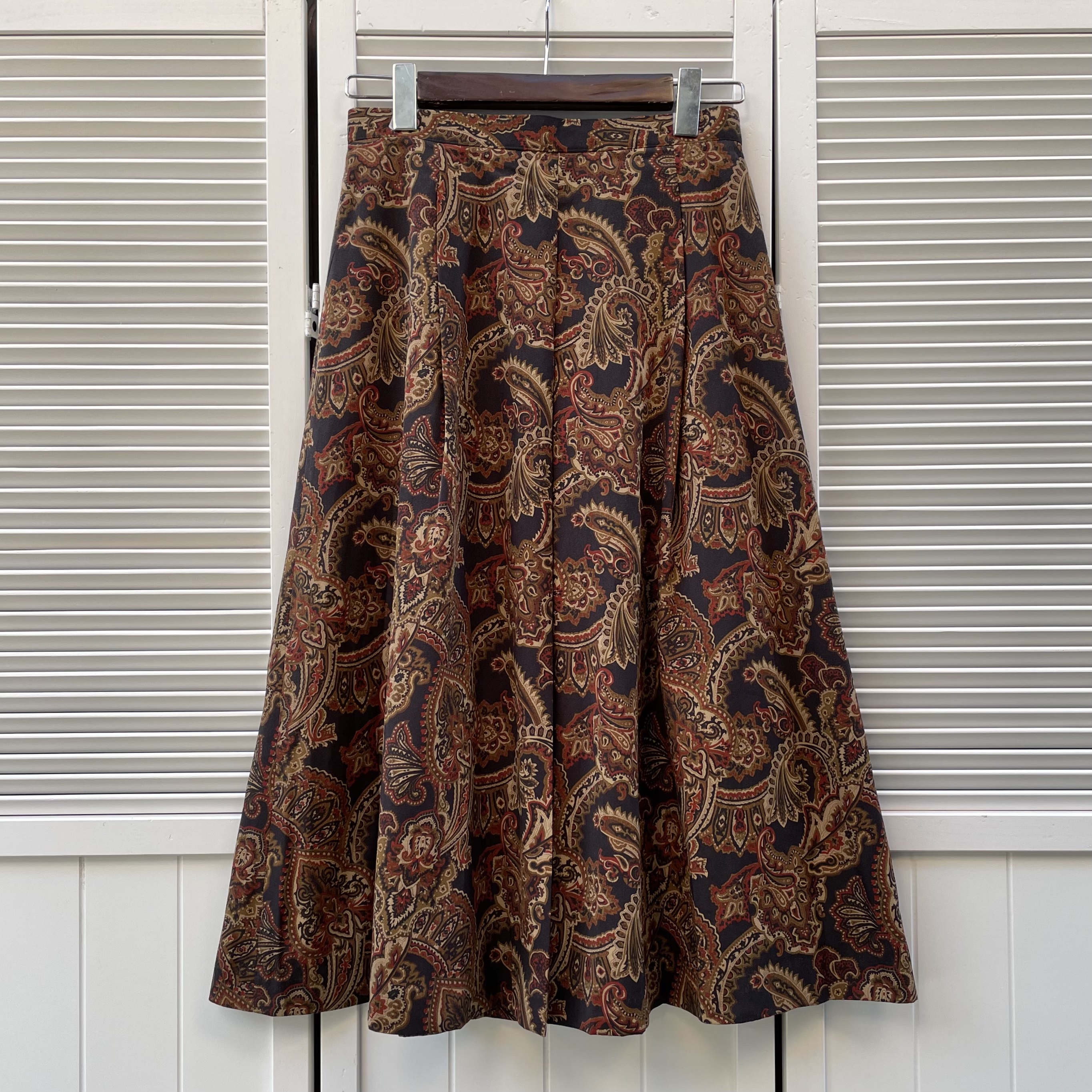warm colors paisley skirt
