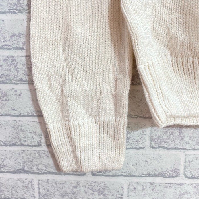 【SALE】Chaps  90's  オーバーサイズセーター　ワンポイントロゴ　ホワイト | Vintage.City 古着屋、古着コーデ情報を発信