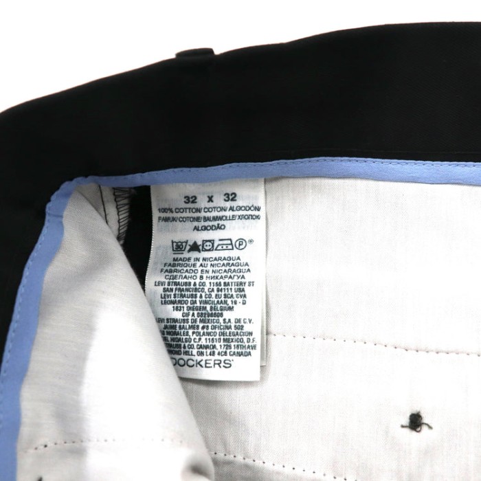 DOCKERS スラックスパンツ 32 ブラック コットン SLIM FIT | Vintage.City 古着屋、古着コーデ情報を発信
