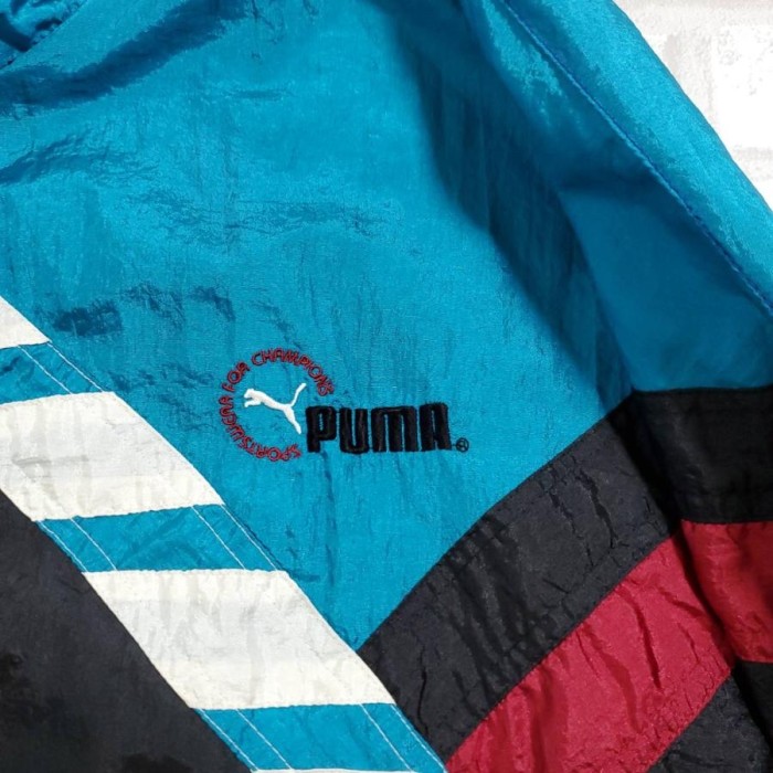 【603】PUMA マルチカラーナイロンジャケット　100％ナイロン | Vintage.City 古着屋、古着コーデ情報を発信