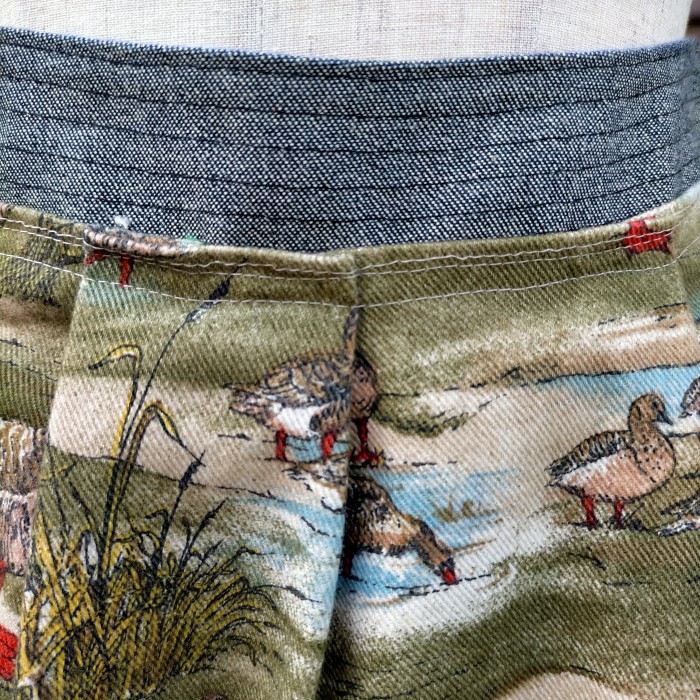 鴨が集まる池の柄スカート | Vintage.City 古着屋、古着コーデ情報を発信
