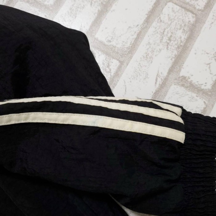 【628】adidas　フード付きナイロンジャケット　Lサイズ（US規格）　 | Vintage.City 古着屋、古着コーデ情報を発信