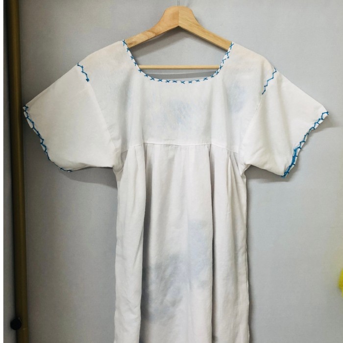 Vintage hand embroidered dress | Vintage.City 빈티지숍, 빈티지 코디 정보