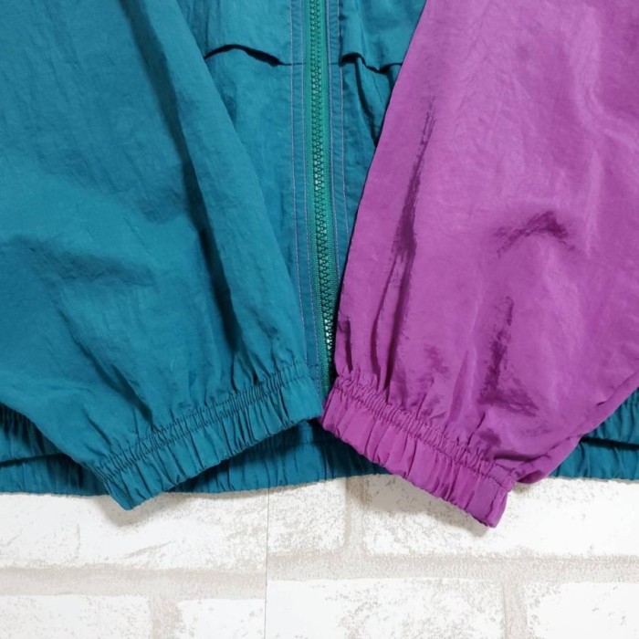 【637】Reebok　ナイロンジャケット　マルチカラー　紫　青　白　M サイズ | Vintage.City 古着屋、古着コーデ情報を発信