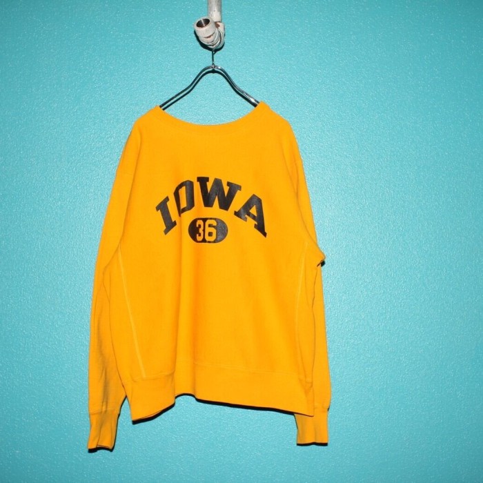 90s "IOWA" College Heavy Sweat Shirt USA | Vintage.City 빈티지숍, 빈티지 코디 정보