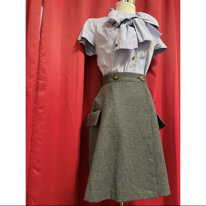 ヴィヴィアン美品イタリア製グレー系チェックデザインスカート卒業入学会社二階堂林檎