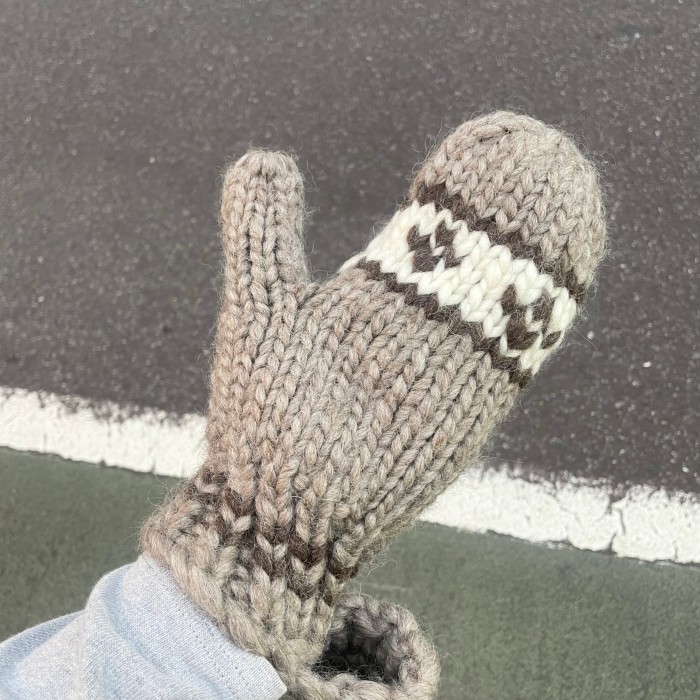 deadstock CANADA handknit mitten | Vintage.City 빈티지숍, 빈티지 코디 정보
