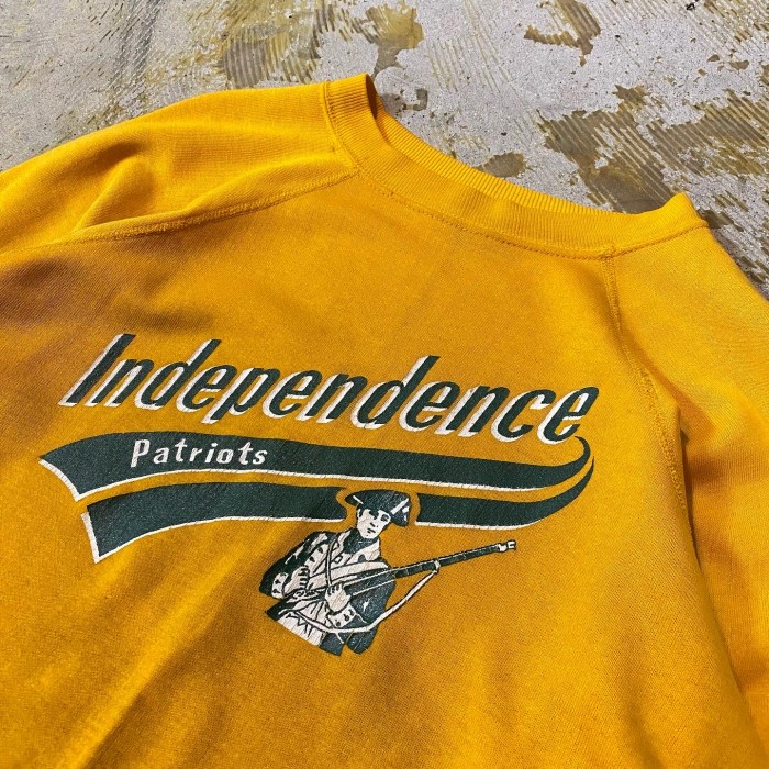 80s Champion Independence Patriots sweat | Vintage.City Vintage Shops, Vintage Fashion Trends