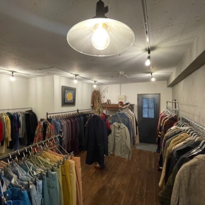 ROOM | Vintage Shops, Buy and sell vintage fashion items on Vintage.City