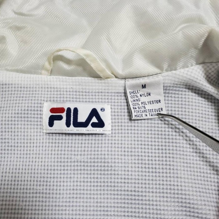【698】FILA ナイロンジャケット 白 紺 Ｍサイズ | Vintage.City 古着屋、古着コーデ情報を発信