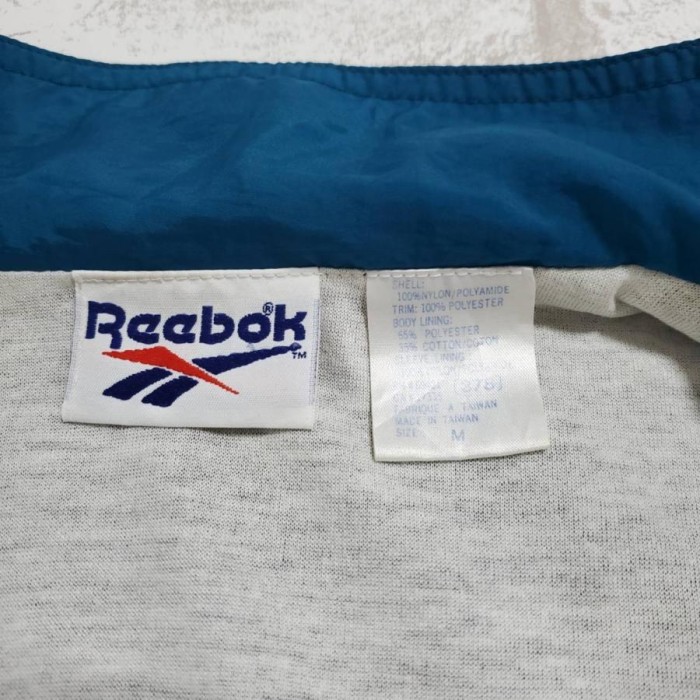 【699】Reebok ナイロンジャケット Ｍサイズ ナイロン100% | Vintage.City 빈티지숍, 빈티지 코디 정보