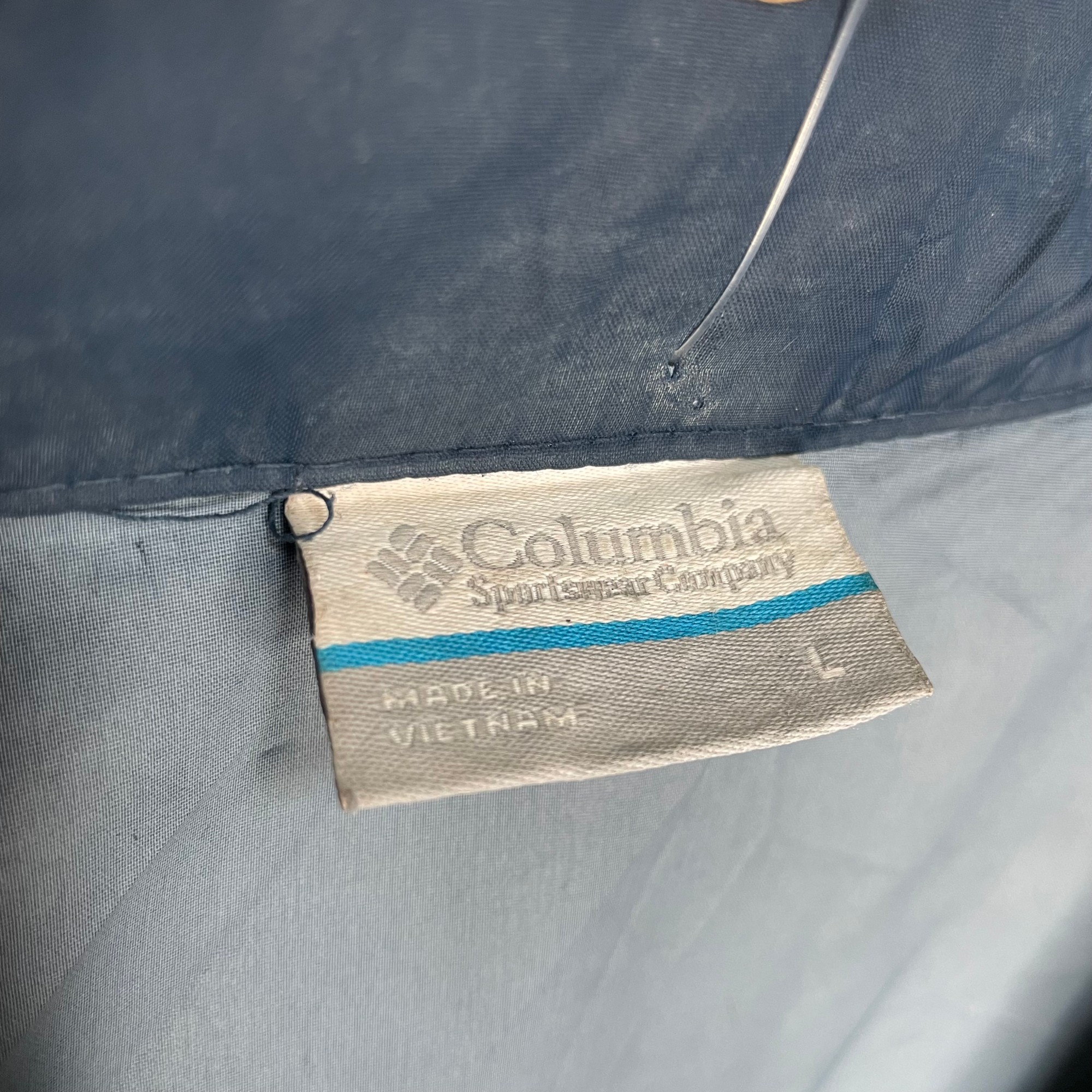 Columbia   マウンテンジャケット　L   刺繍　フード収納型