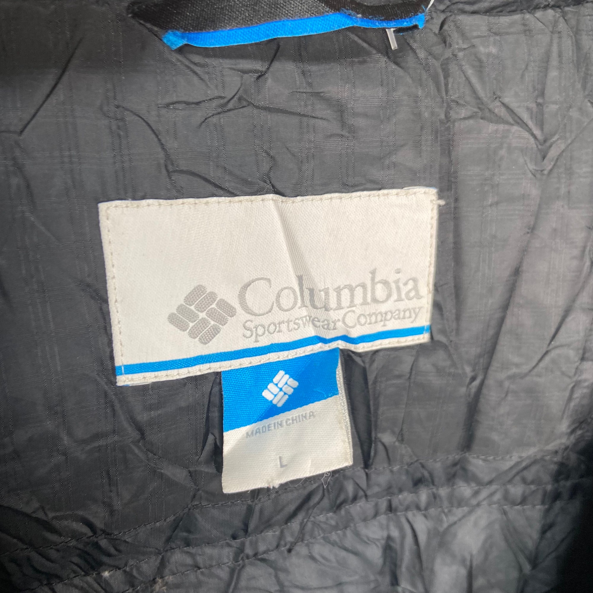 Columbia   ダウンジャケット　L  刺繍　ドローコード