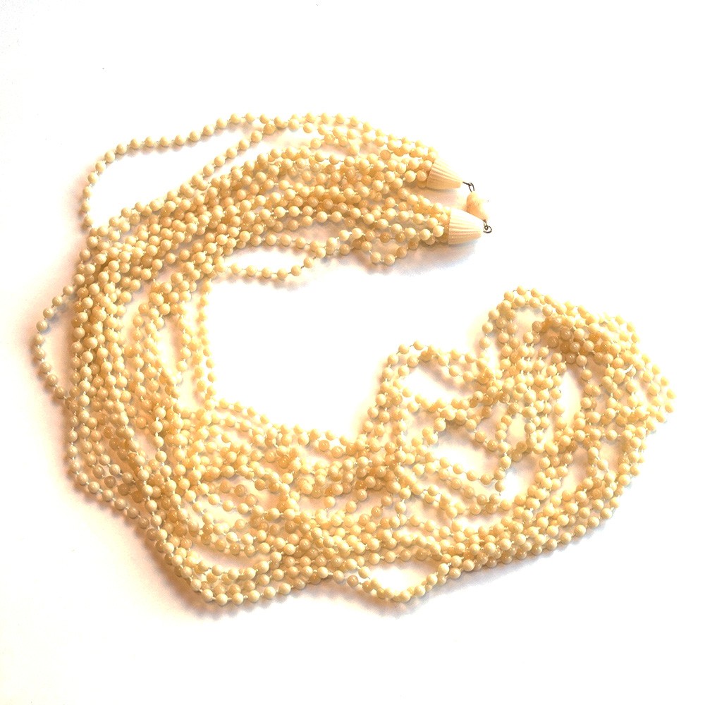 Old Plastic Ivory Ball Chain Necklace