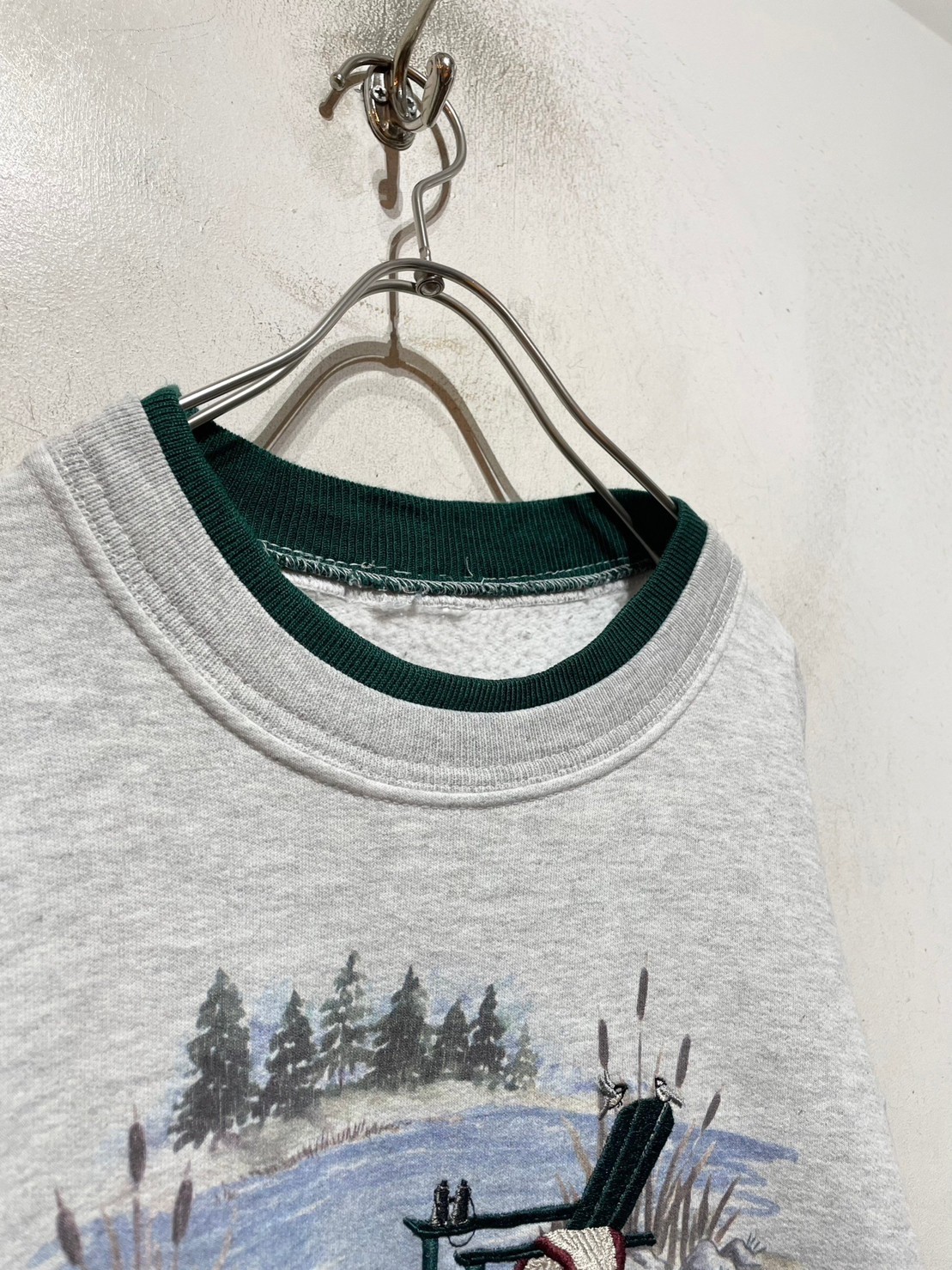 “Birds” Print × Embroidery Sweat Shirt