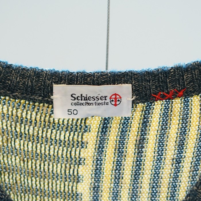 schiesser boarder and stripe v-neck knit | Vintage.City 빈티지숍, 빈티지 코디 정보