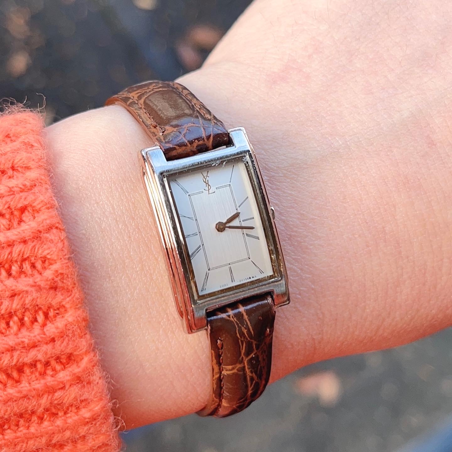 Yves Saint Laurent 腕時計 ピンクフェイス クォーツ式-