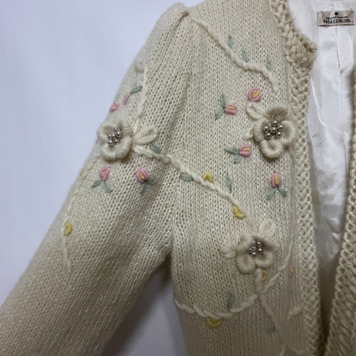 Flower embroidery Knit | Vintage.City Vintage Shops, Vintage Fashion Trends