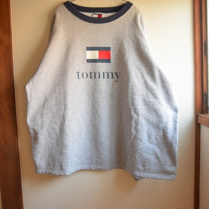 90s Tommy Hilfiger sweatshirts | Vintage.City Vintage Shops, Vintage Fashion Trends