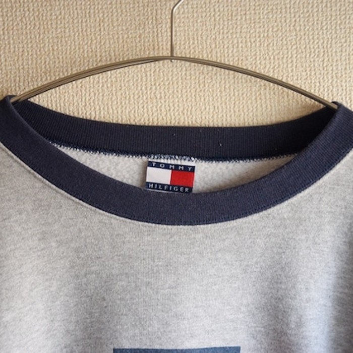 90s Tommy Hilfiger sweatshirts | Vintage.City 古着屋、古着コーデ情報を発信