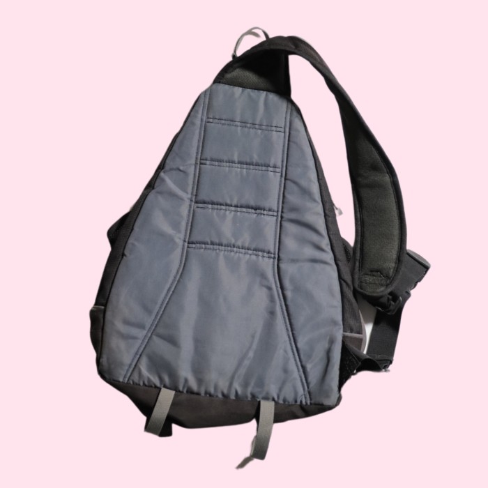 HIGH SIERRA Sling Shoulder Bag | Vintage.City 古着屋、古着コーデ情報を発信