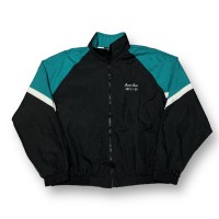 HILTON 90s made in usa embroidery logo nylon jacket ヒルトン 90年代 アメリカ製 ナイロンジャケット | Vintage.City 古着屋、古着コーデ情報を発信
