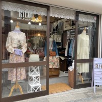 RiLOU〈リル〉 | Discover unique vintage shops in Japan on Vintage.City
