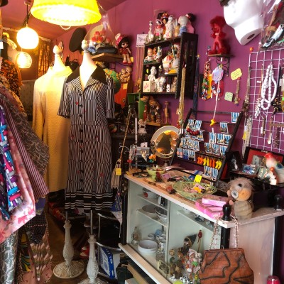 時空屋トキカケ商店 | Discover unique vintage shops in Japan on Vintage.City