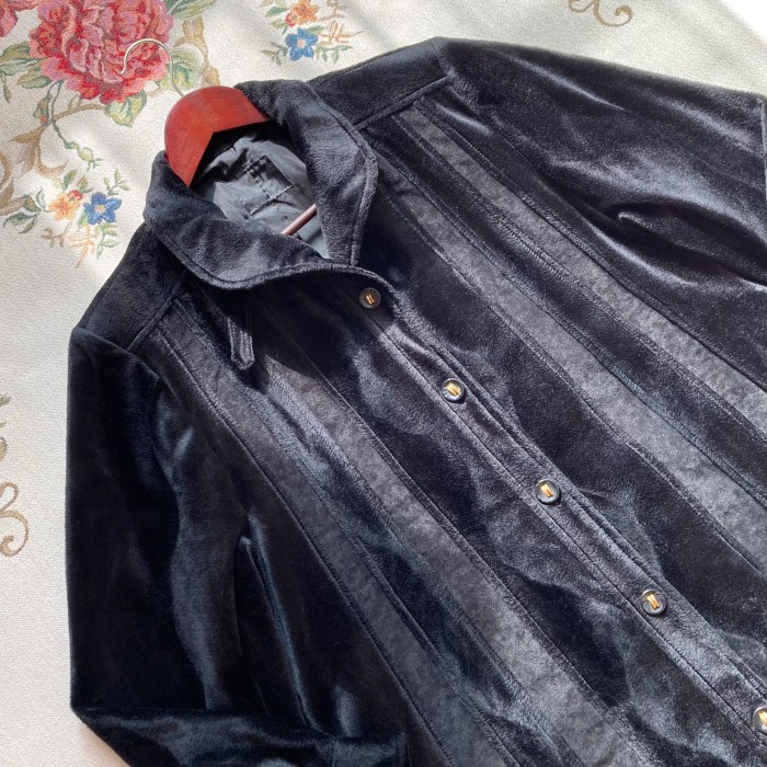 vintage velour coat jacket | Vintage.City Vintage Shops, Vintage Fashion Trends
