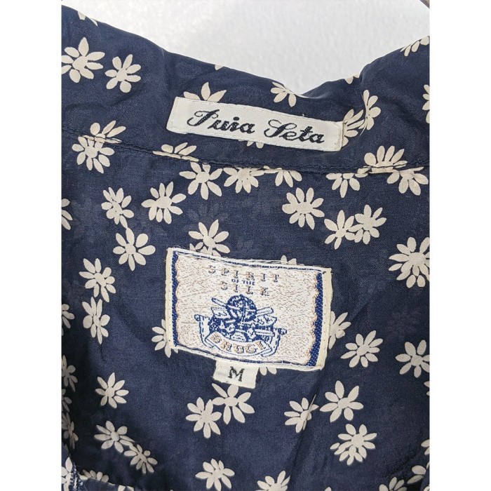 flower pattern silk shirts 小花柄シルクシャツ | Vintage.City 古着屋、古着コーデ情報を発信