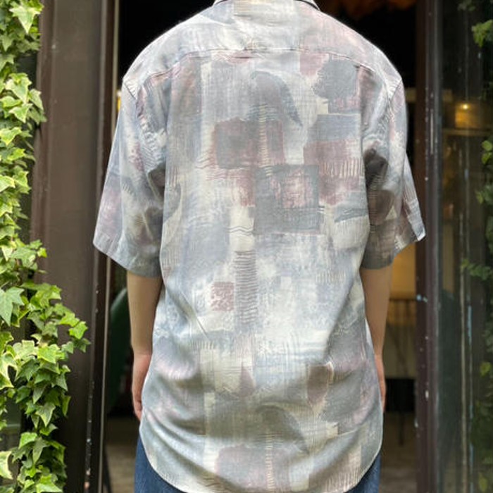 Men’s grey crazy pattern shirt | Vintage.City 古着屋、古着コーデ情報を発信