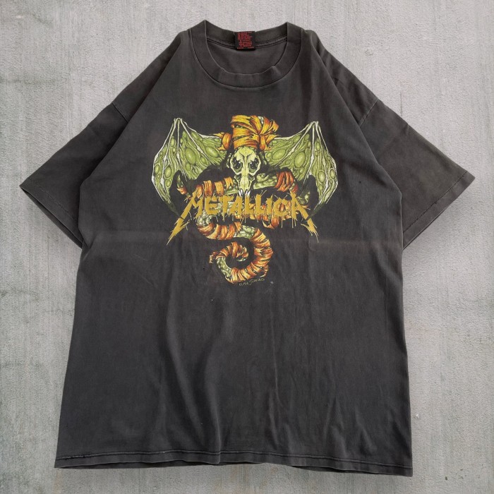 90s Metallica t-shirt (pushead) | Vintage.City