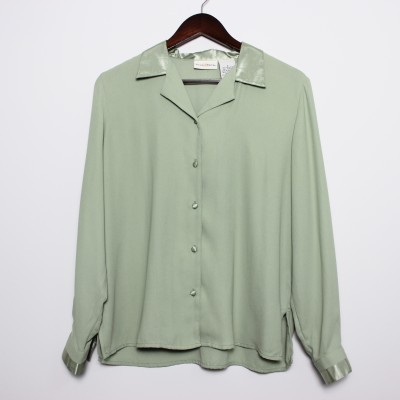 Pale Green / Satin Collar Shirt | Vintage.City Vintage Shops, Vintage Fashion Trends