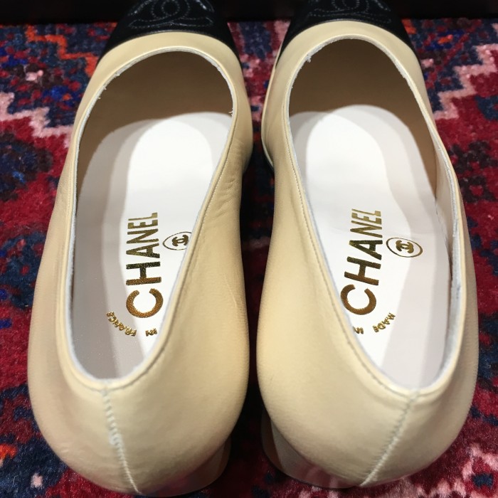 CHANEL COCO MARC BICOLOR LEATHER HEEL PUPMS MADE IN ITALY/シャネル