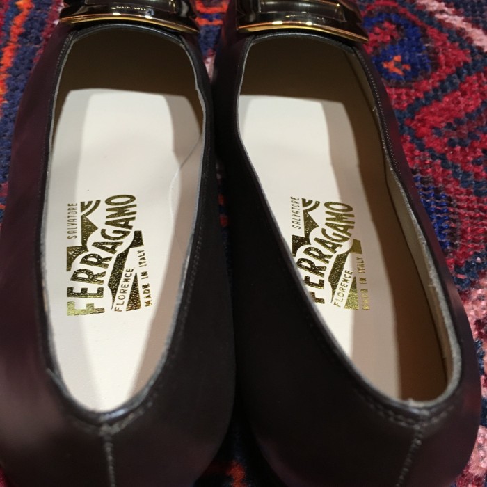 Salvatore Ferragamo CABIRIA LEATHER PUMPS MADE IN ITALY/サルヴァトーレフェラガモレザーパンプス | Vintage.City 古着屋、古着コーデ情報を発信