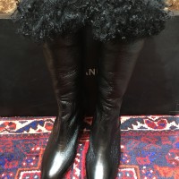 CHANEL COCO MARC LAMB FUR LEATHER BOOTS MADE IN ITALY/シャネルココマークラムファーレザーブーツ | Vintage.City Vintage Shops, Vintage Fashion Trends
