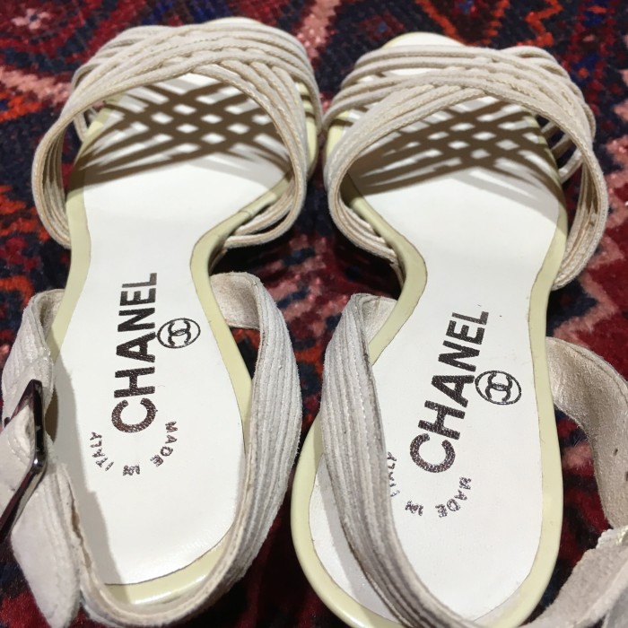 CHANEL LEATHER STRAP SANDALS MADE IN ITALY/シャネルレザーストラップサンダル | Vintage.City Vintage Shops, Vintage Fashion Trends