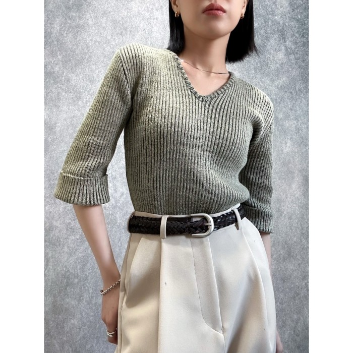 60-70s deepvneck half sleeve knit | Vintage.City Vintage Shops, Vintage Fashion Trends