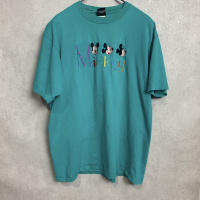 USA製 ディズニー 半袖Tシャツ 90s ミッキーマウス ミッキー Disney サイズ XL グリーン 刺繡 | Vintage.City Vintage Shops, Vintage Fashion Trends