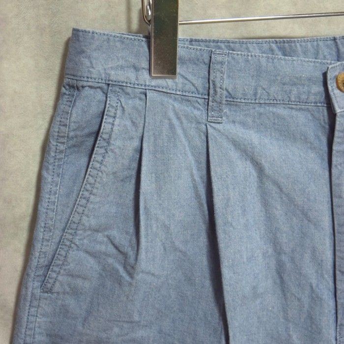 90s " eddie bauer " chambray two tuck shorts | Vintage.City 古着屋、古着コーデ情報を発信