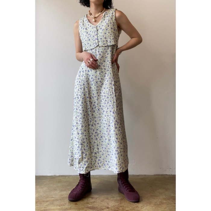 flower rayon one-piece | Vintage.City 古着屋、古着コーデ情報を発信