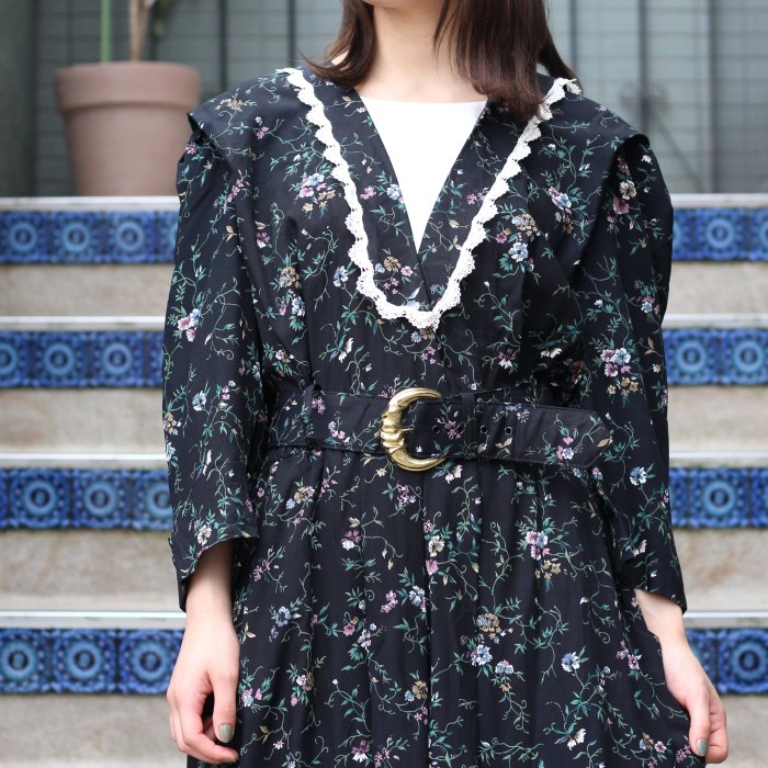 USA VINTAGE FLOWER PATTERNED LACE COLLAR BELTED ONE PIECE/アメリカ古着花柄レース襟ベルテッドワンピース | Vintage.City 빈티지숍, 빈티지 코디 정보