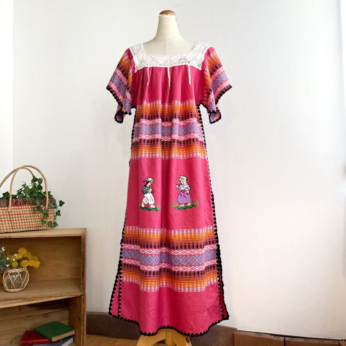 person embroidery dress “pink” | Vintage.City 古着屋、古着コーデ情報を発信