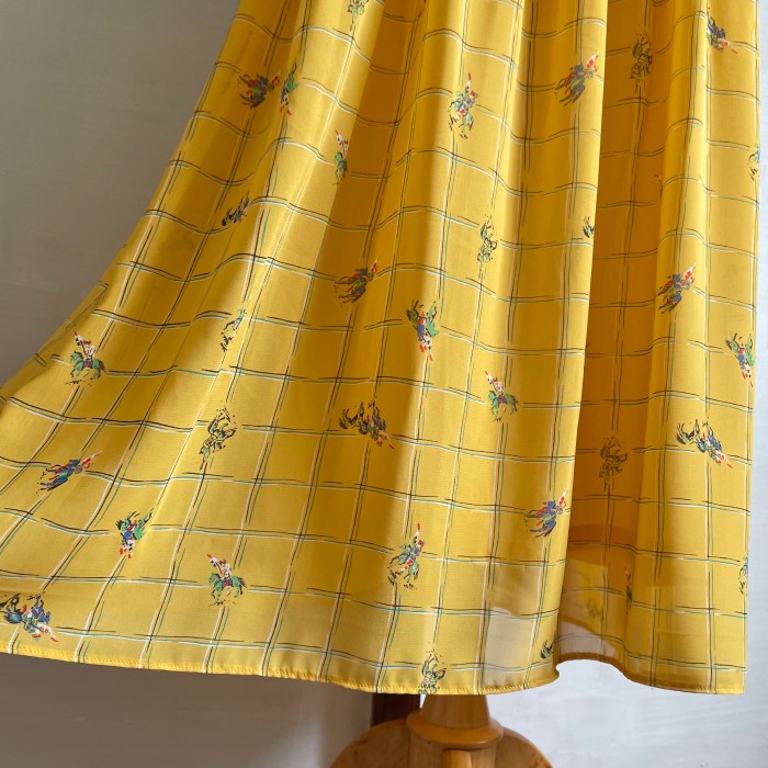 knight × plaid yellow dress〈レトロ古着 騎士 × チェック柄 イエロー ワンピース 日本製〉 | Vintage.City 古着屋、古着コーデ情報を発信