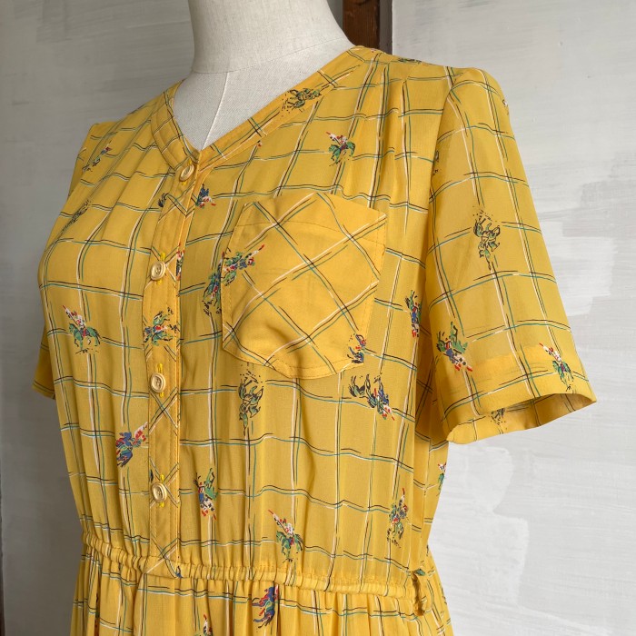 knight × plaid yellow dress〈レトロ古着 騎士 × チェック柄 イエロー ワンピース 日本製〉 | Vintage.City 빈티지숍, 빈티지 코디 정보