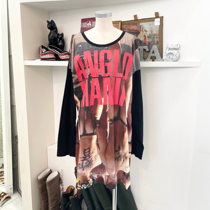 Vivienne Westwood/long t-shirt | Vintage.City Vintage Shops, Vintage Fashion Trends